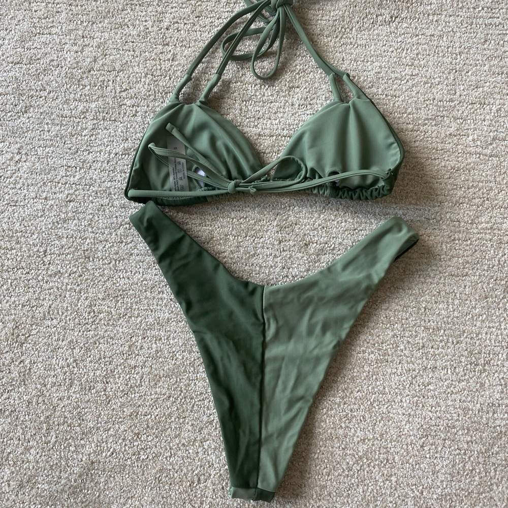 Color-blocking Two Piece bikini - Picture 2 of 3